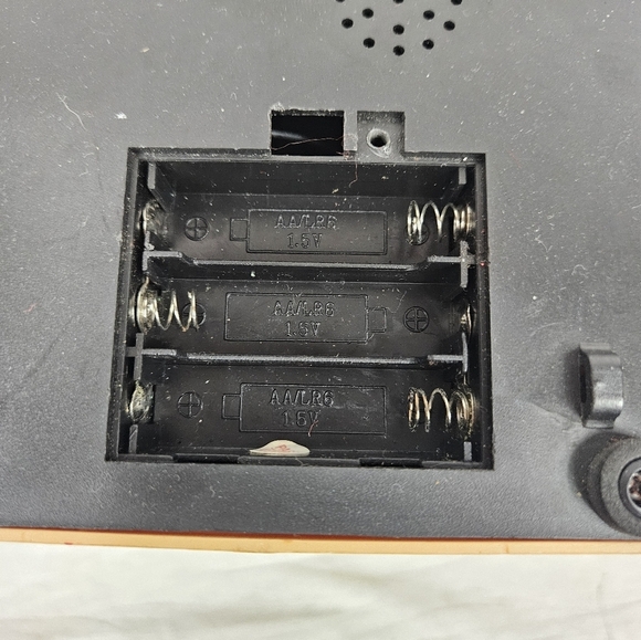 Gemmy Fireplace Santa Talking Santa Stuck in Chimney Motionette Tested‎ Works - Picture 8 of 10